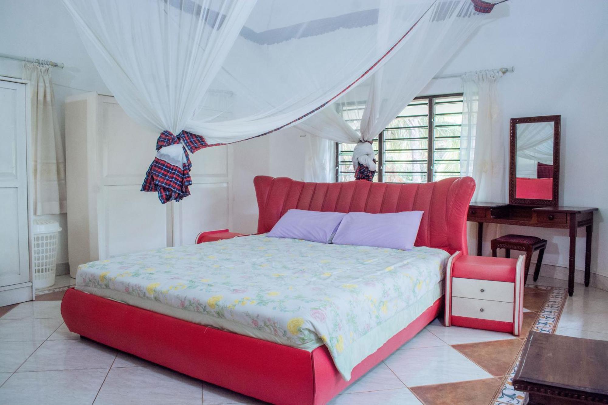 Kijani Cottages In Diani Diani Beach Kültér fotó