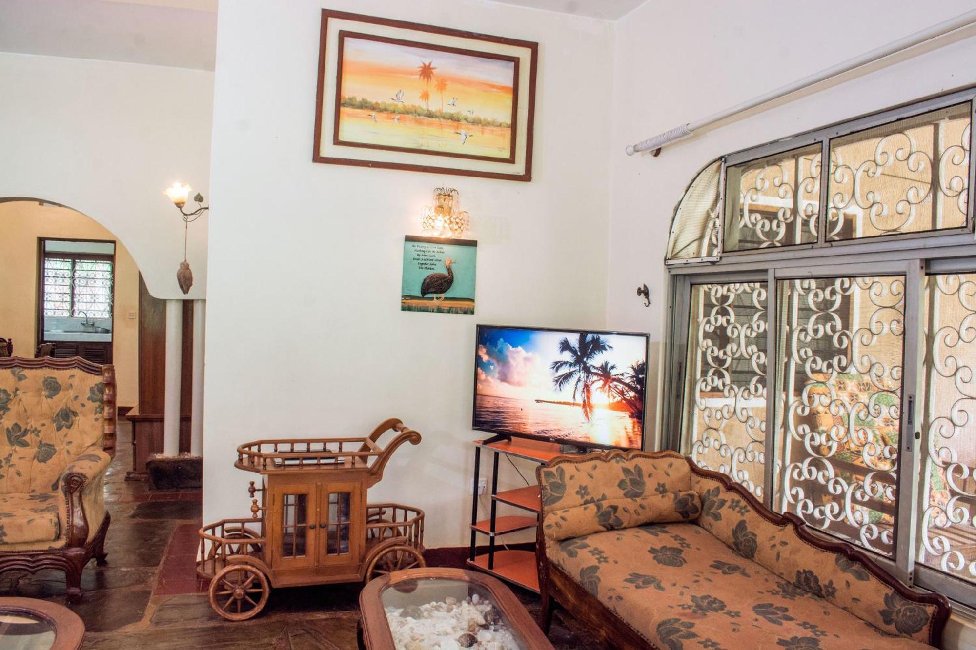 Kijani Cottages In Diani Diani Beach Kültér fotó